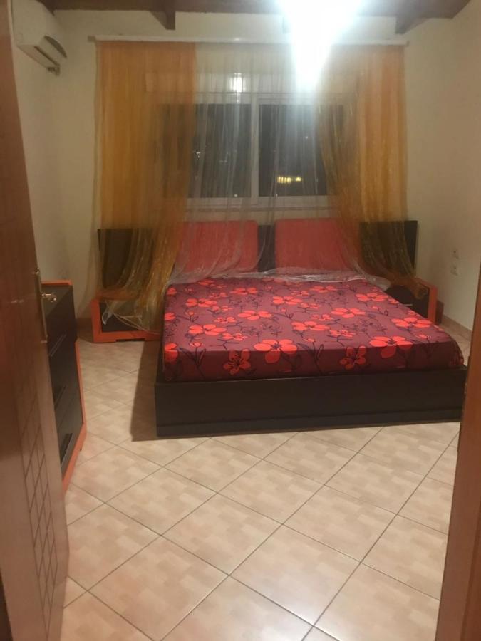 Lovely 2 Bedroom Apartment Tiran Dış mekan fotoğraf